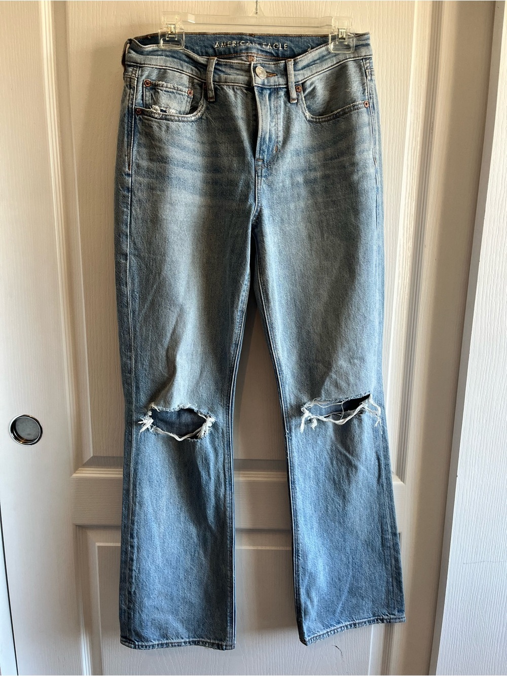American Eagle 90s Bootcut Jeans Size 4 Regular Light Wash Distressed Real Good